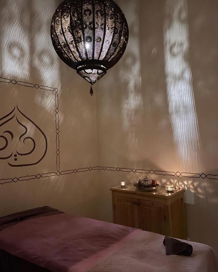 Riad See Moon And Spa Marrakesh Exterior photo